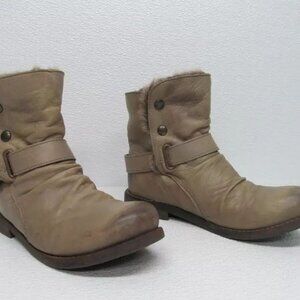 Buffalo London Leather Fur Buckle Boot Size 8